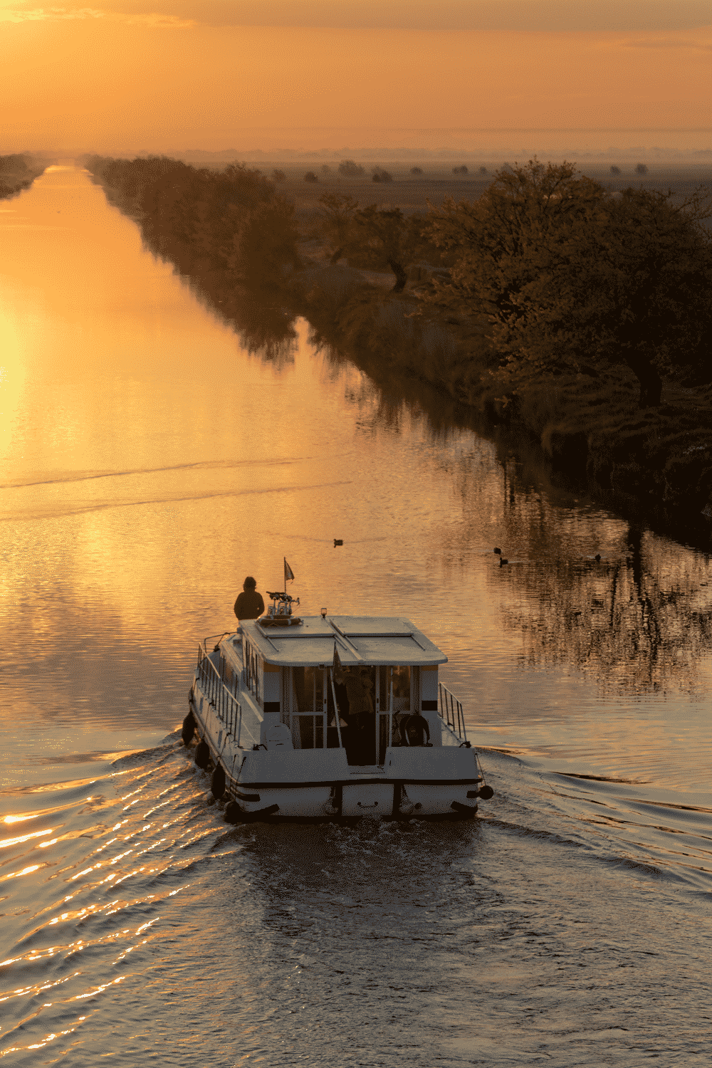 Location de bateau près du Grau-du-Roi