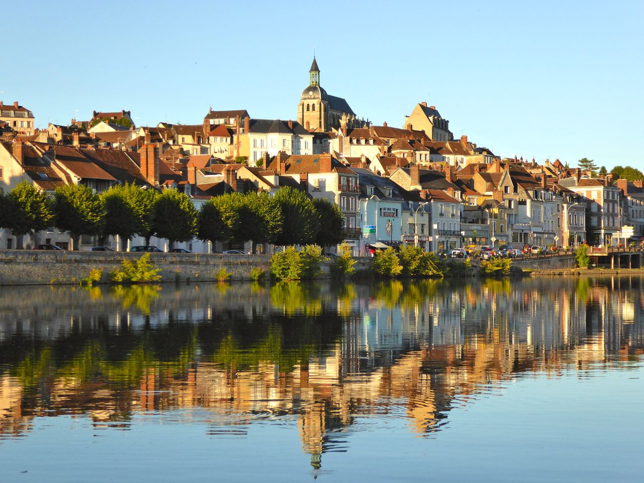 Burgund Nivernais & Loire